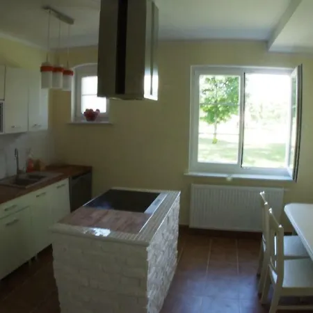 Holiday home Dom W Wieleniu *